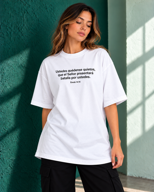 Remera Oversize "Ustedes quedense quietos que el señor"